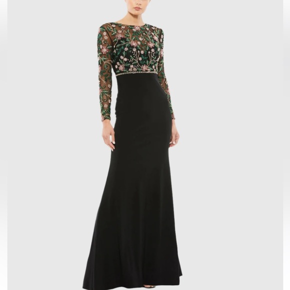 Mac Duggal Dresses & Skirts - Mac Duggal Black Maxi Dress with Green Floral Embroidery